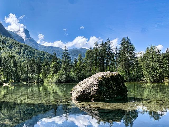 技巧篇｜ 长推击技巧，用双脚探测果岭高度变化